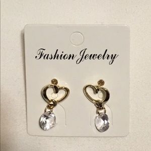 Fashion stud zirconium heart earrings